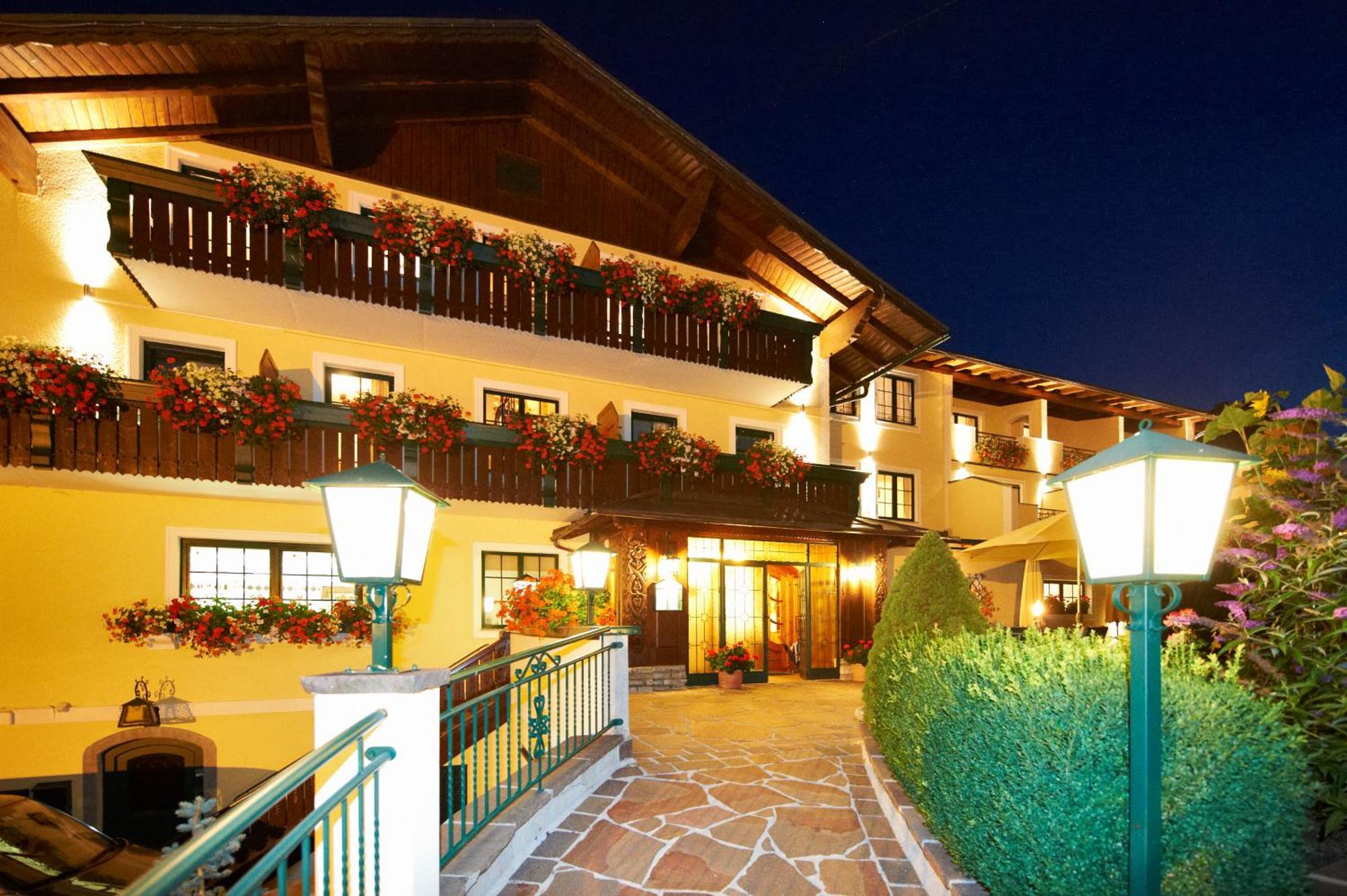 Hotel Martin Ramsau am Dachstein Bagian luar foto