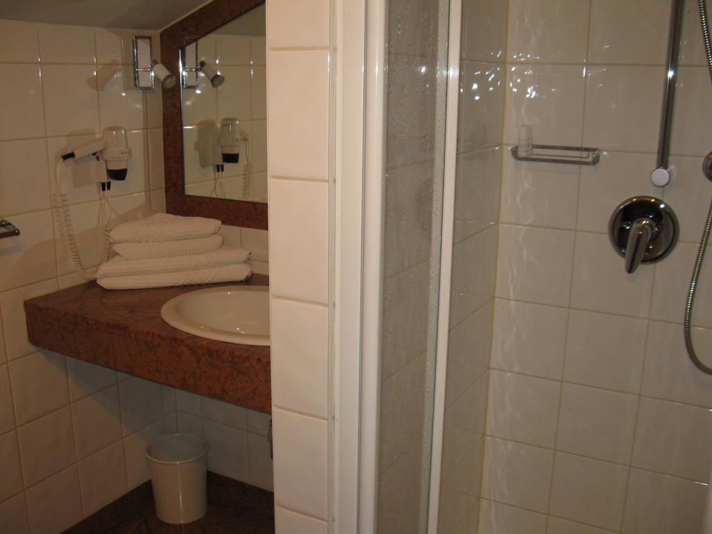 Hotel Martin Ramsau am Dachstein Ruang foto