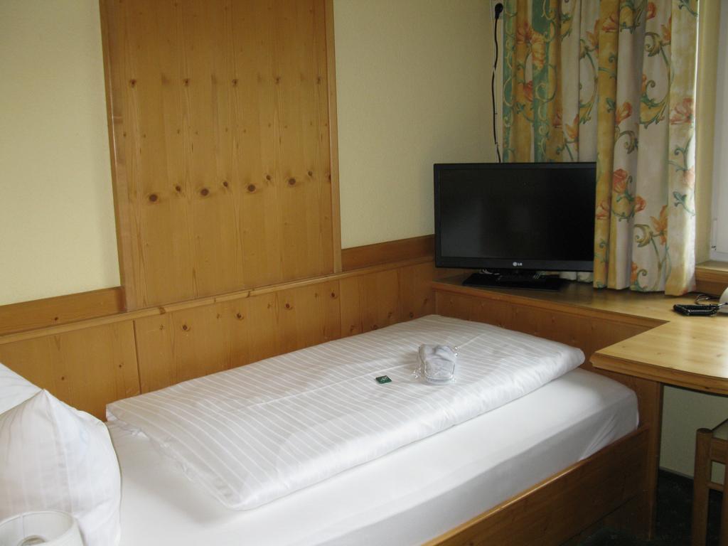 Hotel Martin Ramsau am Dachstein Ruang foto